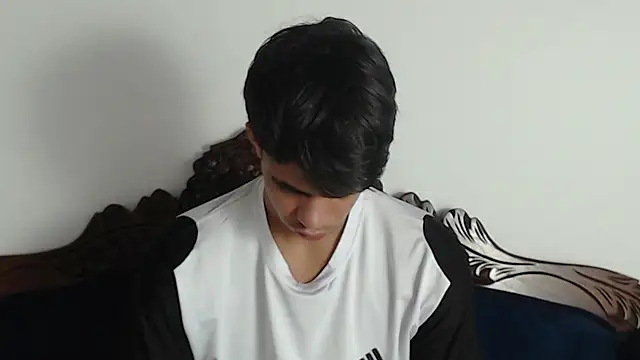 cody pipper  online show from 11-05-25, 12:19