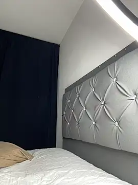 arthurdavies online show from 11-21-25, 04:11