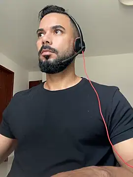 Snapshot of Markpatanga chatting on 09-17-25, 03:03 Markpatanga online show from 09-17-25, 03:03