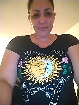 Lunita86 online show from 04-04-26, 03:13