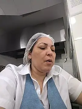 Snapshot of Lunita86 chatting on 06-15-26, 02:28 Lunita86 online show from 06-15-26, 02:28