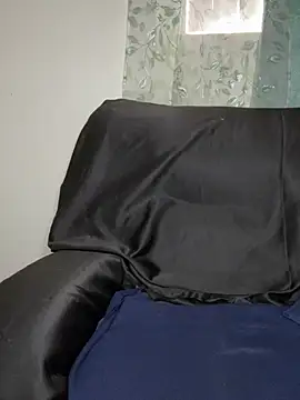 foreigntitts  online show from 02-12-26, 09:03