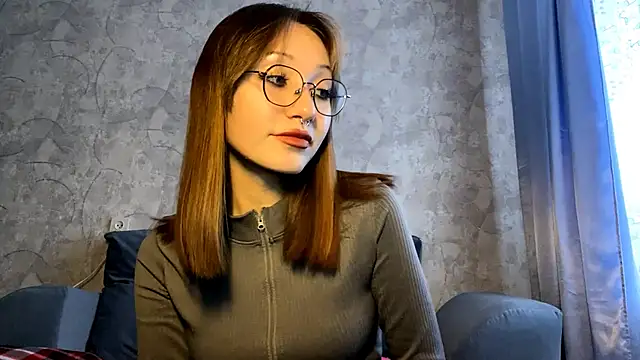 SetsukoBuddemeyer online show from 10-03-25, 07:32