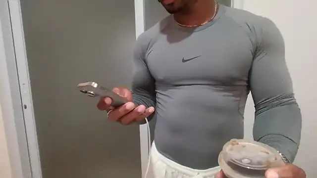 cruelworldxxx online show from 05-11-26, 11:35