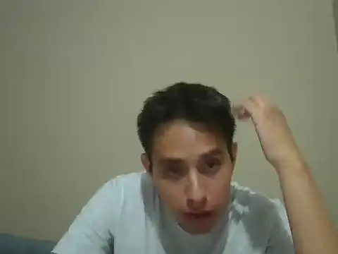 Snapshot of supguyLat chatting on 04-23-26, 04:52 supguyLat online show from 04-23-26, 04:52
