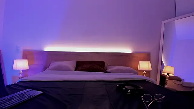 Scarleett Moon online show from 11-29-25, 04:01