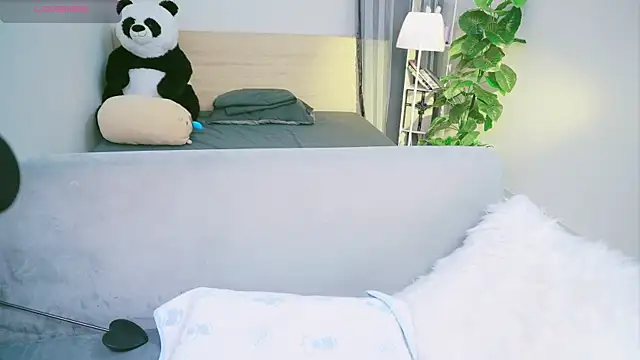 Cherry-26 online show from 10-30-25, 09:18