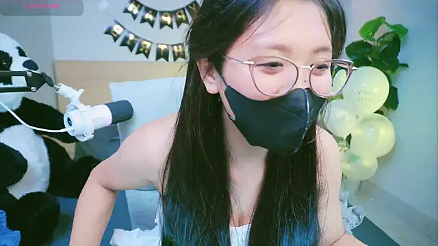 Cherry-26 online show from 11-01-25, 04:12