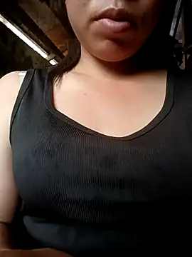 tulipsexy online show from 05-07-26, 03:33