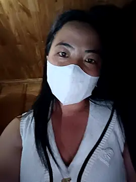 Snapshot of tulipsexy chatting on 09-22-25, 03:51 tulipsexy online show from 09-22-25, 03:51