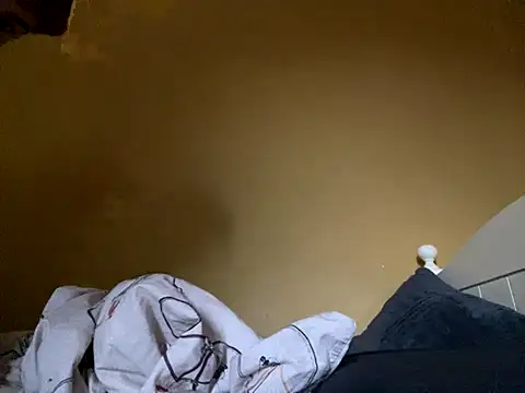 Randy9222 online show from 10-16-25, 03:42