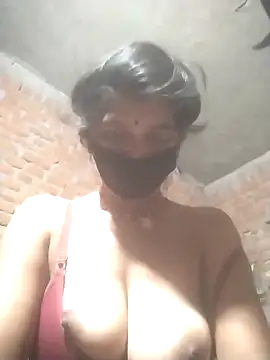 Hott cutgirl online show from 10-17-25, 04:20