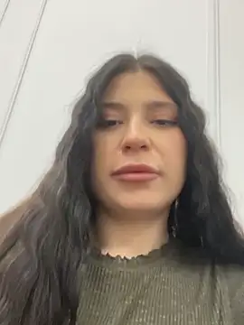 Snapshot of Valerie_Ohara chatting on 10-04-25, 04:47 Valerie Ohara online show from 10-04-25, 04:47