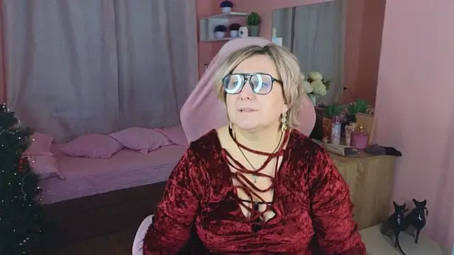 Marta Wils online show from 12-19-25, 10:06