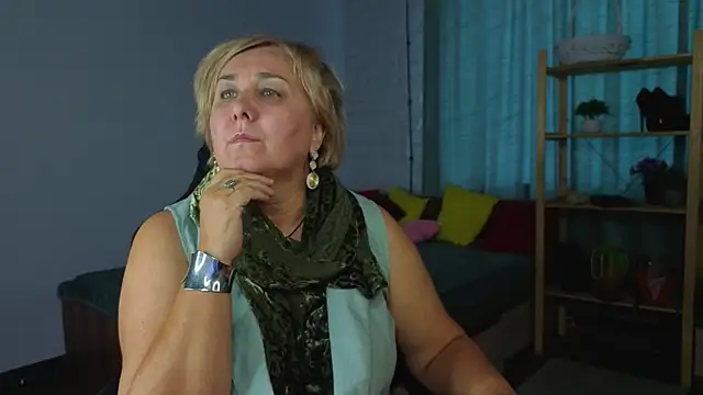 Marta Wils online show from 09-25-25, 08:53