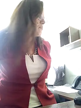 ValeriaLove43211 online show from 10-09-25, 08:59