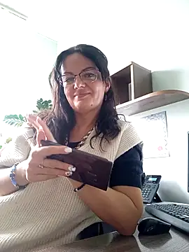 ValeriaLove43211 online show from 09-29-25, 07:59