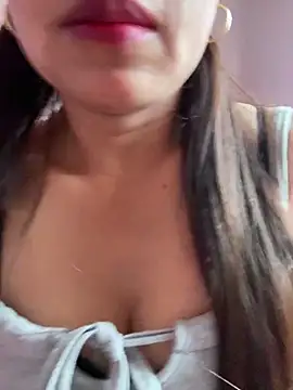 Milky-milk online show from 06-08-26, 01:00