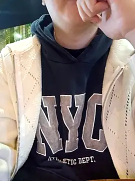 kangwoon2525 online show from 12-01-25, 04:02