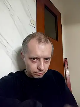 szajbusek41 online show from 02-05-26, 05:36