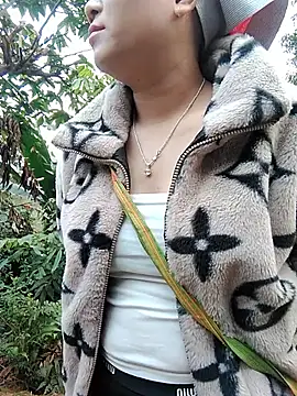 Biu xx online show from 12-21-25, 01:08