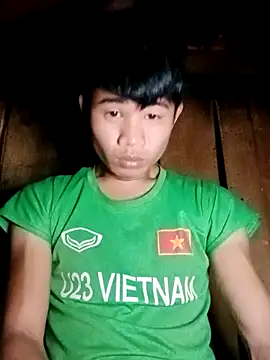 Snapshot of Nhyy_xx chatting on 06-17-26, 03:33 Nhyy xx online show from 06-17-26, 03:33