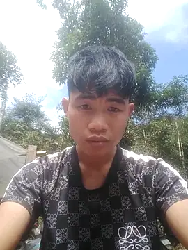 Nhyy xx online show from 10-18-25, 03:08