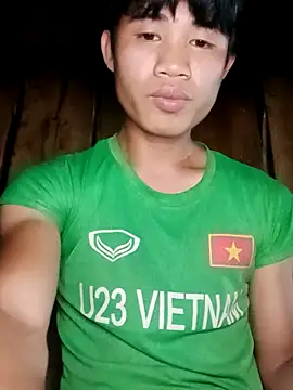 Snapshot of Nhyy_xx chatting on 06-18-26, 01:16 Nhyy xx online show from 06-18-26, 01:16