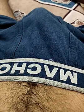 king boy070 online show from 10-31-25, 06:32