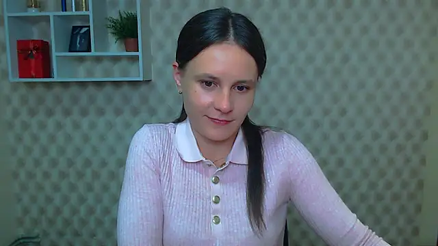 EvelinaMiss  online show from 09-26-25, 12:12
