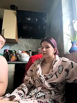 Hot SkinnyGirl online show from 02-18-26, 02:35