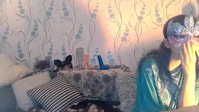 Hot SkinnyGirl online show from 10-06-25, 10:38