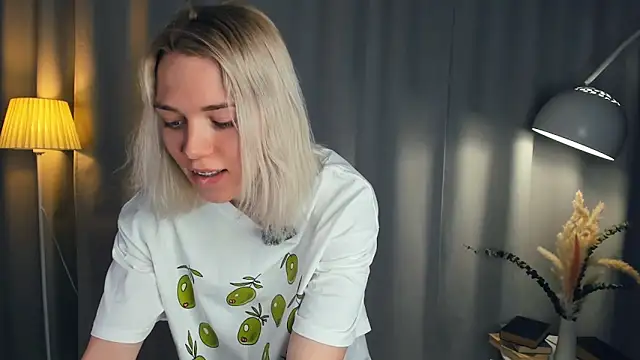 DianeHonnette online show from 03-21-26, 07:29