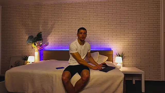 GarettVoss online show from 11-15-25, 06:39