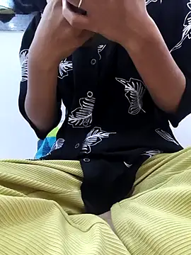 sassyishhu76 online show from 10-29-25, 07:40