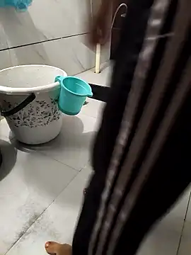 sassyishhu76 online show from 11-09-25, 06:17