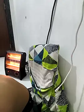 sassyishhu76 online show from 02-08-26, 10:40