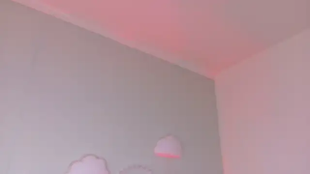 Snapshot of KeendraFox_ chatting on 06-04-26, 09:47 KeendraFox online show from 06-04-26, 09:47