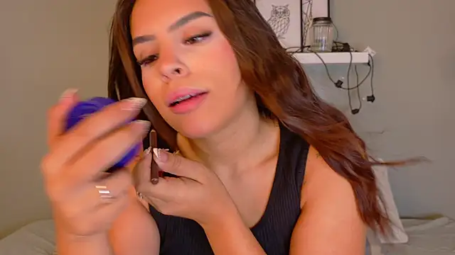 KeendraFox  online show from 11-09-25, 11:36