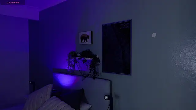 KeendraFox  online show from 04-14-26, 10:09