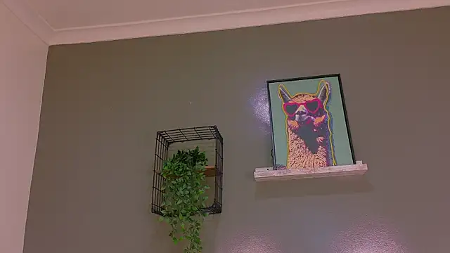 KeendraFox  online show from 10-17-25, 10:18