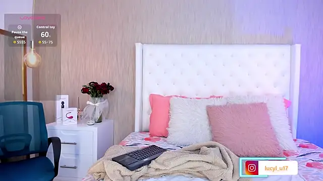 Lucy Lu17 online show from 12-01-25, 01:34