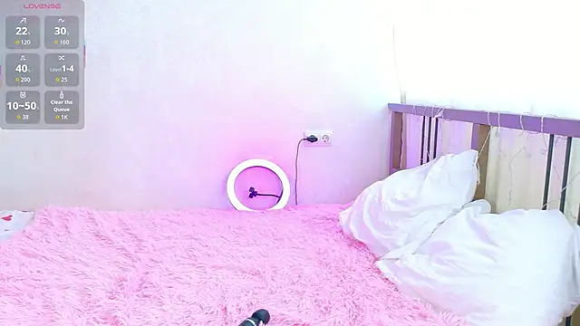 OnlyForYou  online show from 02-20-26, 06:19