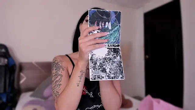 SofiaClarkson online show from 11-15-25, 11:36