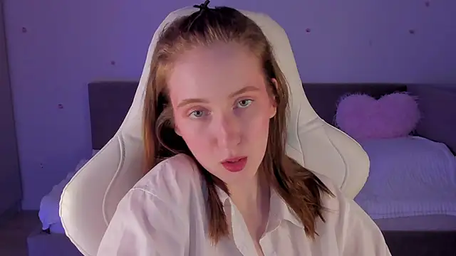 CrystalSoul  online show from 11-05-25, 10:57