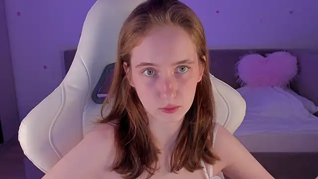 CrystalSoul  online show from 10-27-25, 09:16