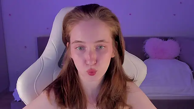 CrystalSoul  online show from 10-25-25, 09:26