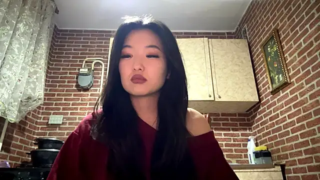 EmmaLeexth online show from 04-06-26, 02:07