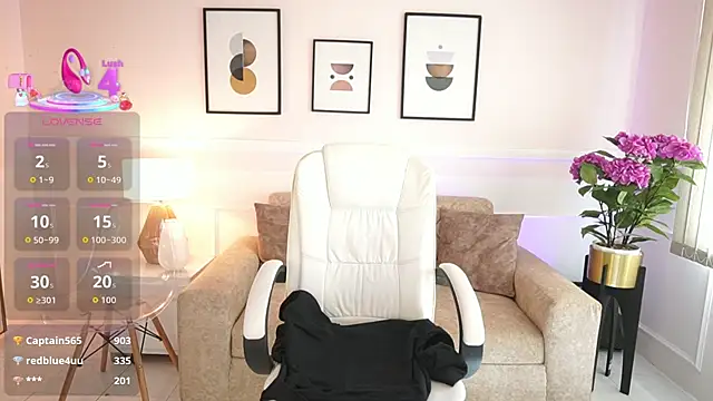 BillieBrownn online show from 10-31-25, 07:10