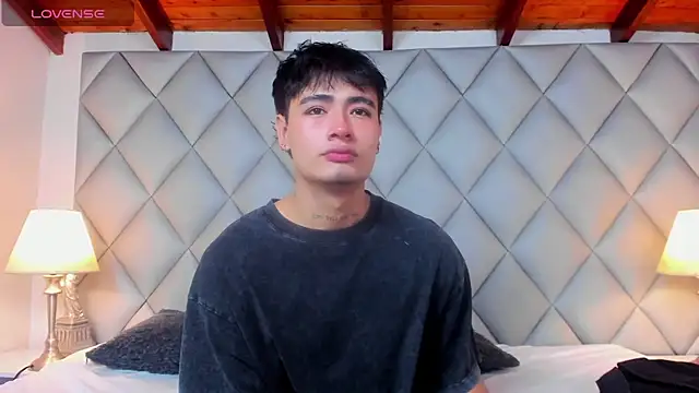 Clement Reyes online show from 01-06-26, 07:40